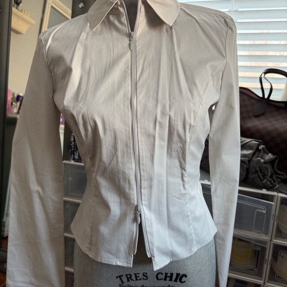 Khy Light Grey Poplin Collared Fitted Shirt - Picture 5 of 8